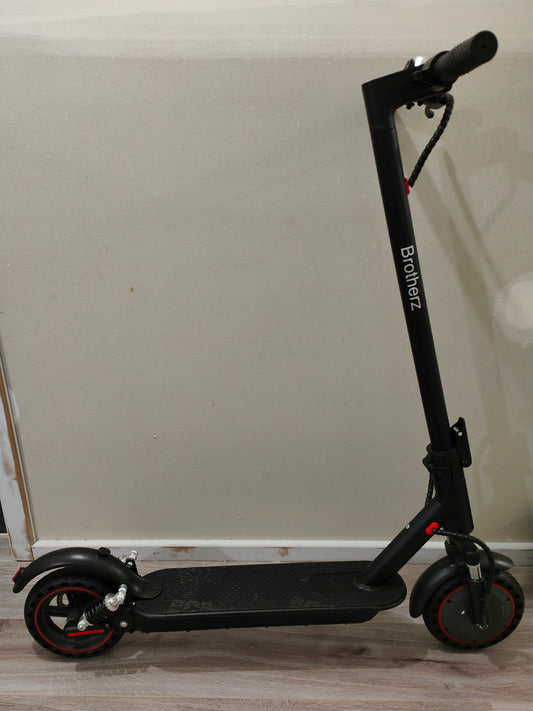250 watt Electric Scooter With Suspension And 12 Month Warranty